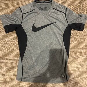 Nike Pro Combat Fitted t-shirt, size M, grey